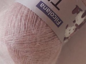 Włóczka Filcolana Tilia sakura 321