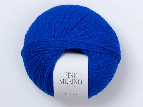 Włóczka Majo Garn Fine Merino electric blue