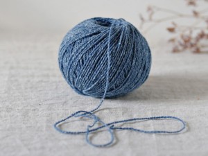 Włóczka De Rerum Natura candide grand bleu 07