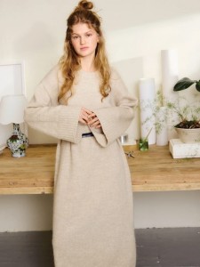 Wzór na sweter  Molly Dress 2502-4